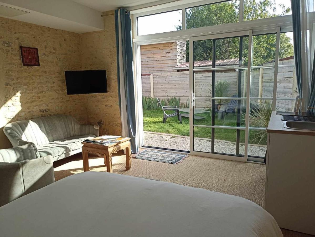 Studio Vargas Avec Jardin - Omaha Beach Кольвиль-сюр-Мер Экстерьер фото